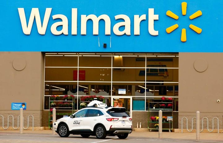 The delivery service for Walmart customers already has plans to expand over time, and initial testing is set to begin later this year. - Photo: Ford