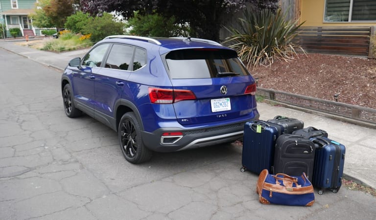 2022 Volkswagen Taos FWD Luggage Test | How much cargo space?