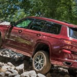 Jeep Grand Cherokee L Loses Quadra-Lift Suspension Due To Chip Shortage