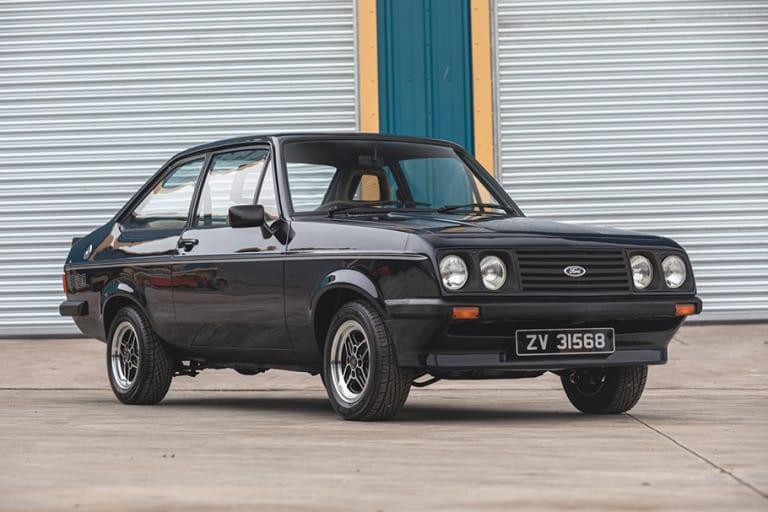 A special 1979 Ford Escort RS2000 is offered from Richard Hammond and The Smallest Cog team