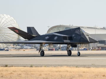 Stealthy F-117 Nighthawks Have Been Masquerading As Cruise Missiles