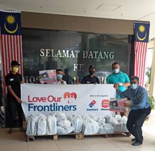 Sime Darby Motors Domino's Pizza Love Our Frontliners initiative (2)