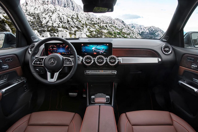 2022 Mercedes-Benz GLB-Class interior